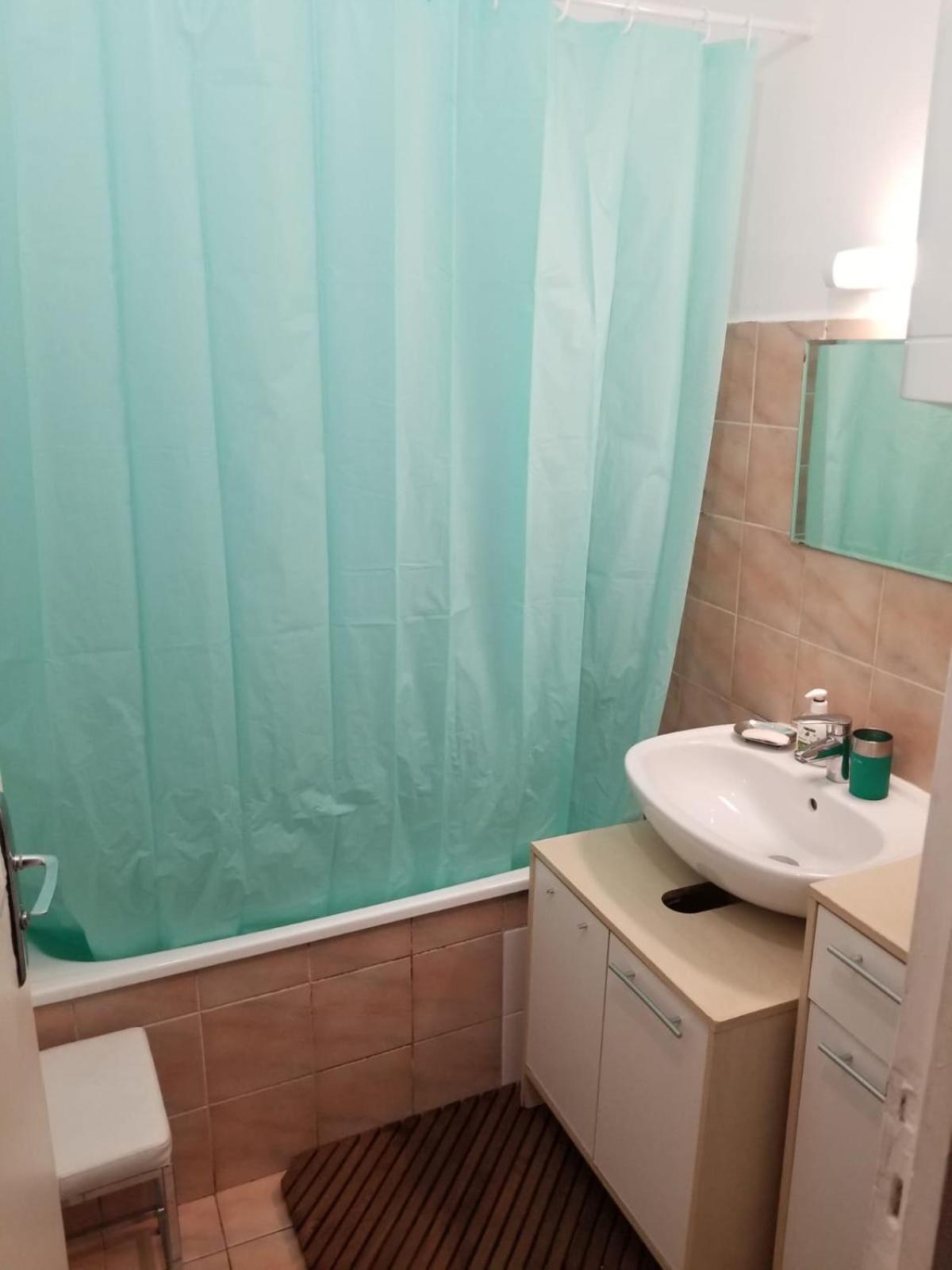 La Traboule Vieux Lyon Apartment Luaran gambar